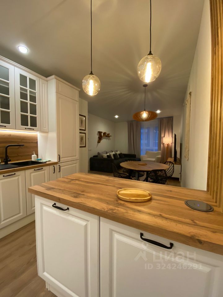 Аренда 3-комн квартиры на вторичном рынке улица Малая Очаковская, 4Ак2