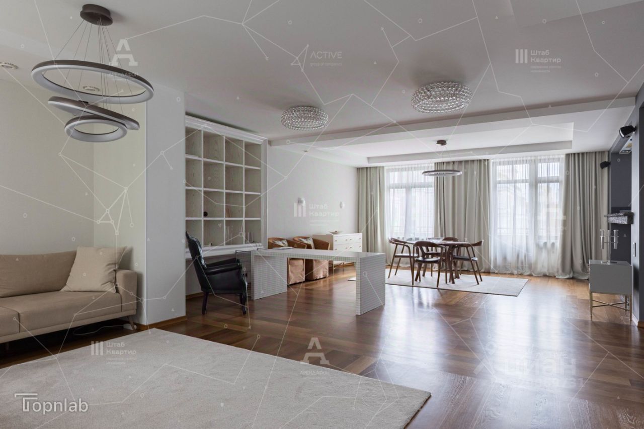 Продажа 3-комн квартиры на вторичном рынке Мичуринская улица, 4