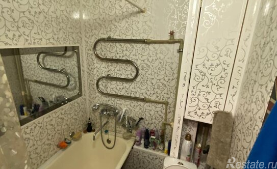 Продажа 3-комн квартиры на вторичном рынке Краснопутиловская ул,  д. 105