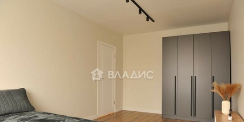 1-комн квартира Есенина ул,  д. 8,  к. 1