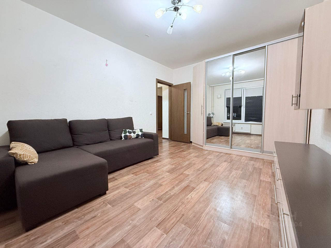 Продажа 1-комн квартиры на вторичном рынке дорога Кушелевская, 3к1