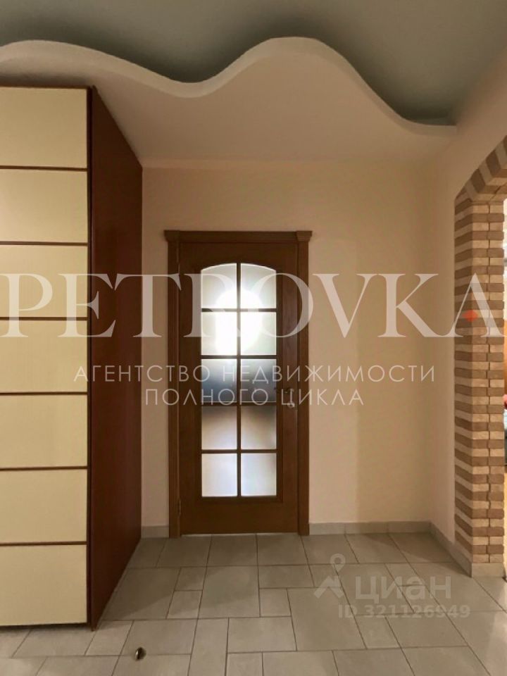 Продажа 5-комн квартиры на вторичном рынке Трубная улица, 26к1