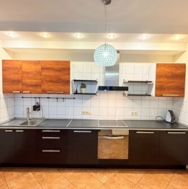 Продажа 2-комн квартиры на вторичном рынке Химки г, Сходня мкр, Первомайская ул,  д. 37,  к. 2