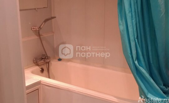 Продажа 3-комн квартиры на вторичном рынке Невский пр-кт