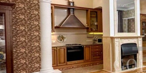 3-комн квартира Кирочная улица, 45