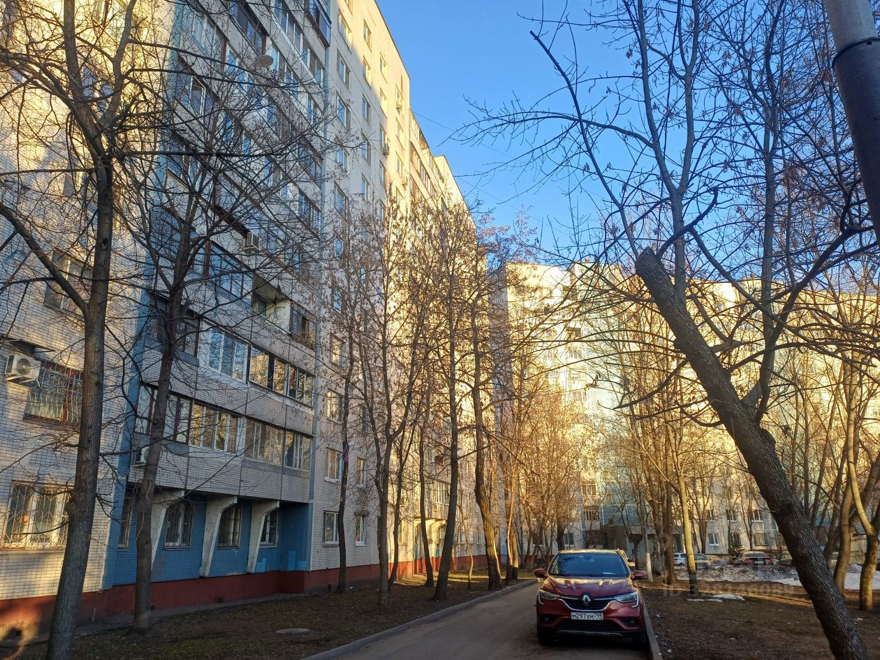 Продажа 2-комн квартиры на вторичном рынке Ставропольская улица, 74