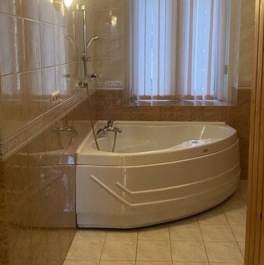 Продажа 4-комн квартиры на вторичном рынке Смольный пр-кт,  д. 6