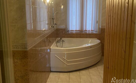 Продажа 4-комн квартиры на вторичном рынке Смольный пр-кт,  д. 6