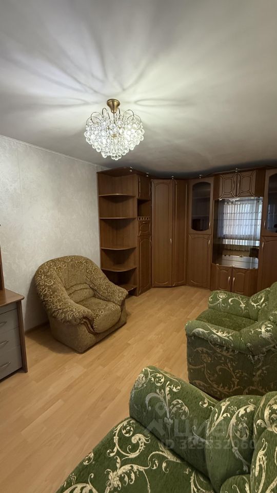 Аренда 2-комн квартиры на вторичном рынке Подольск, Тепличная улица, 10