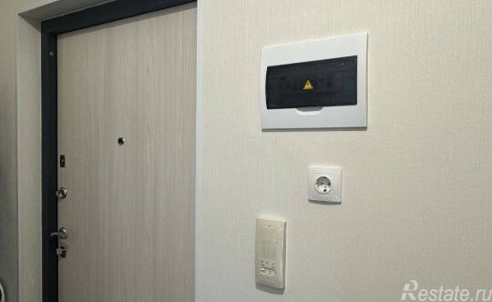 Продажа 1-комн квартиры на вторичном рынке Верхне-Каменская улица