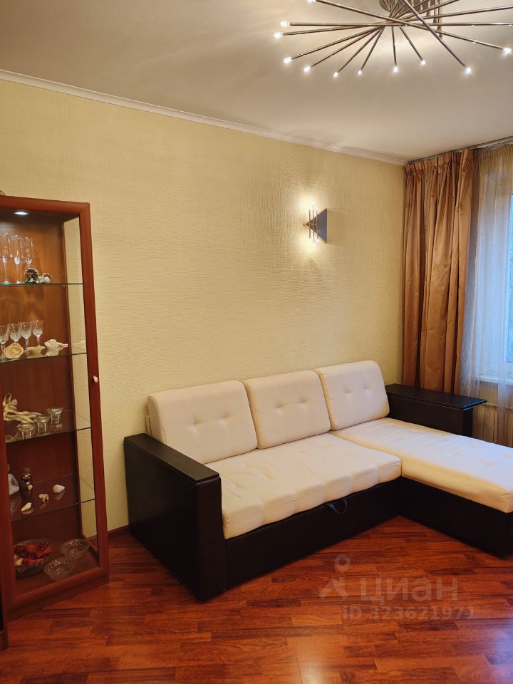 Аренда 3-комн квартиры на вторичном рынке Голубинская улица, 13К1