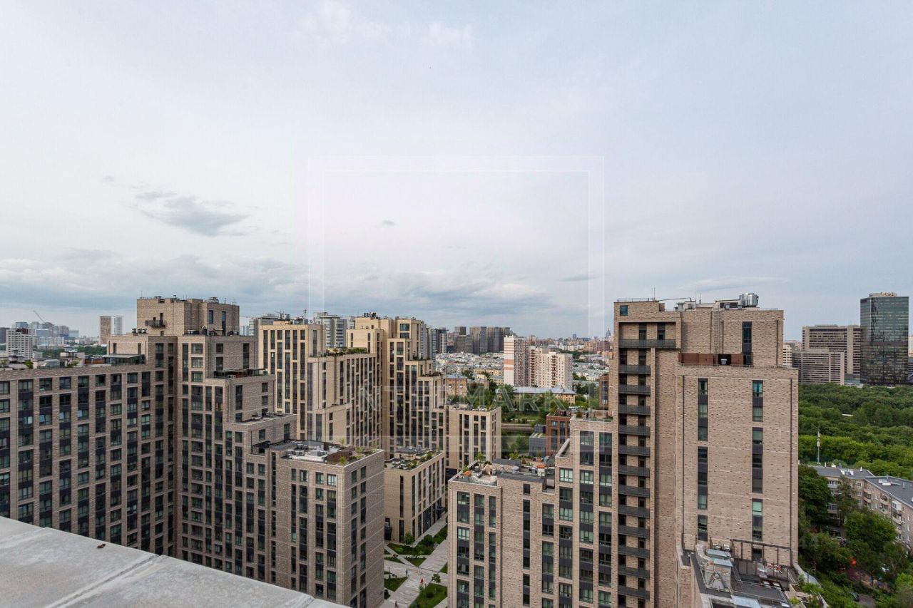 Продажа 4-комн квартиры на вторичном рынке Мантулинская улица, 9к5