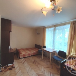 Продажа 1-комн квартиры на вторичном рынке Пушкин г., Генерала Хазова ул. ,  д. 34