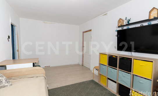 Продажа 3-комн квартиры на вторичном рынке Дачный пр-кт,  д. 8,  к. 1