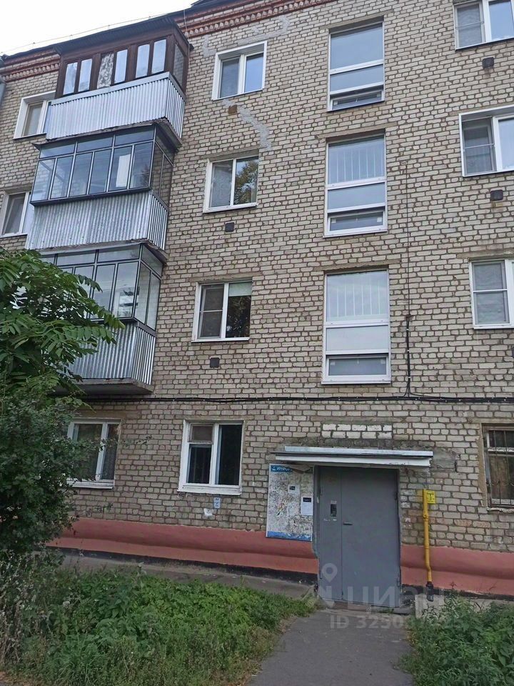 Продажа 2-комн квартиры на вторичном рынке Дрезна, Коммунистическая улица,  д. 3