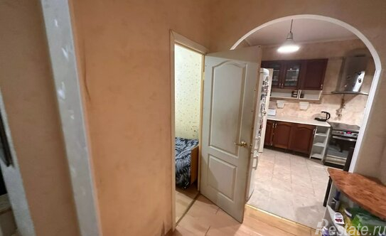 Продажа 3-комн квартиры на вторичном рынке 15-я линия,  д. 30