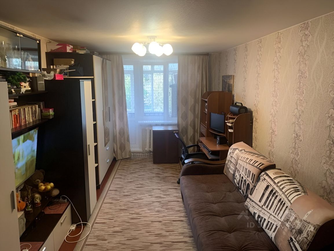 Продажа 2-комн квартиры на вторичном рынке Клин, улица Белинского, 4