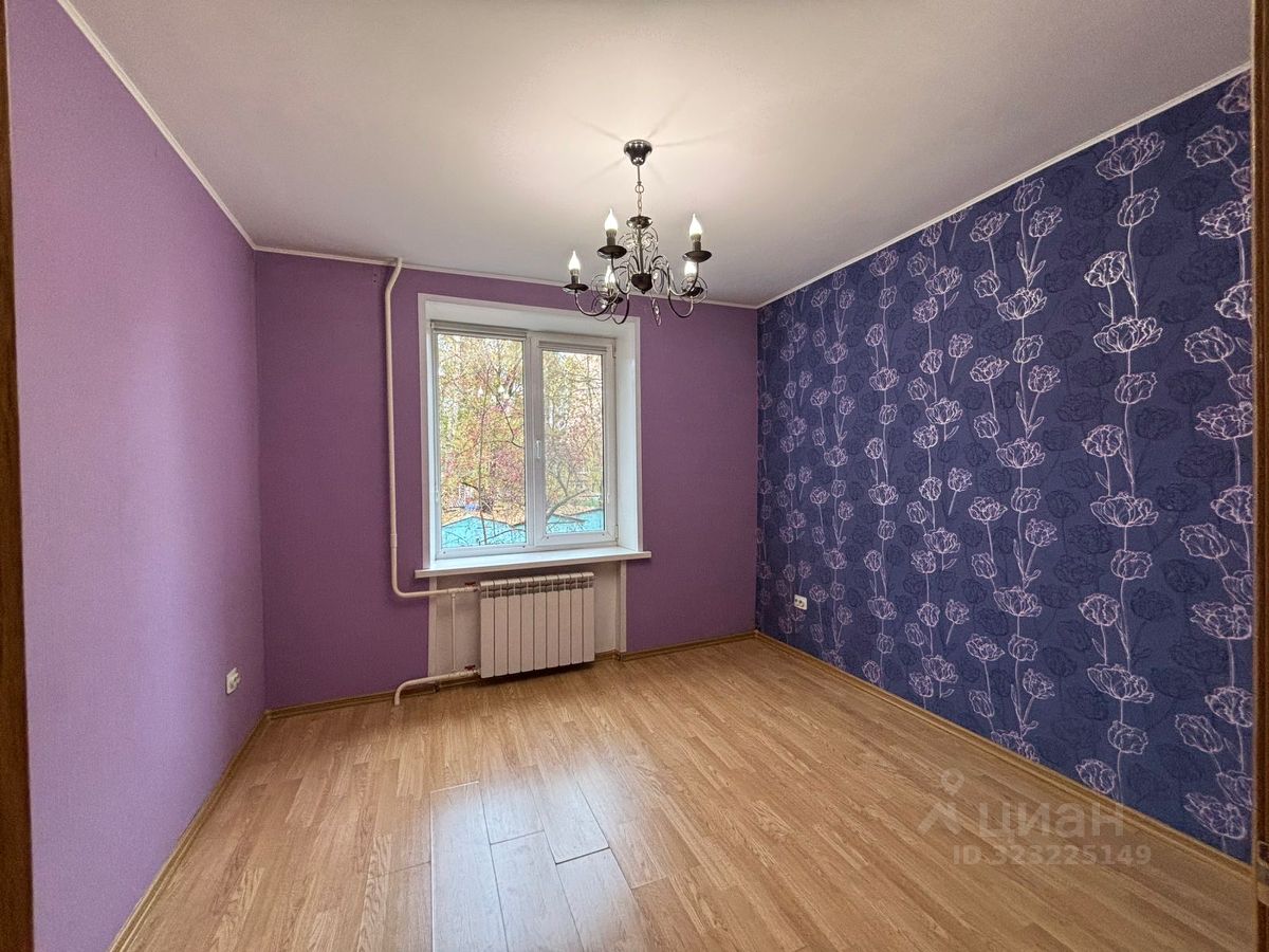 Продажа 1-комн квартиры на вторичном рынке Железнодорожный мкр, Балашиха, улица Калинина,  д. 3