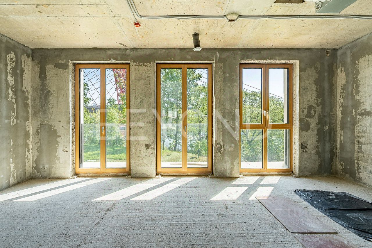 Продажа 5-комн квартиры на вторичном рынке Таманская улица, 1к3с9