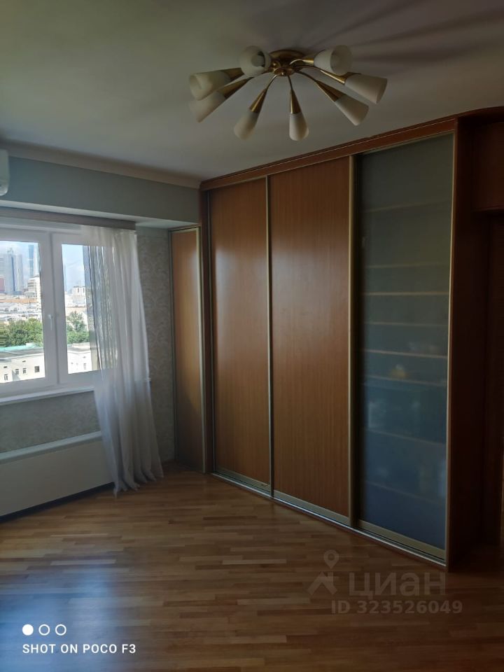 Аренда 3-комн квартиры на вторичном рынке Малый Власьевский переулок, 6