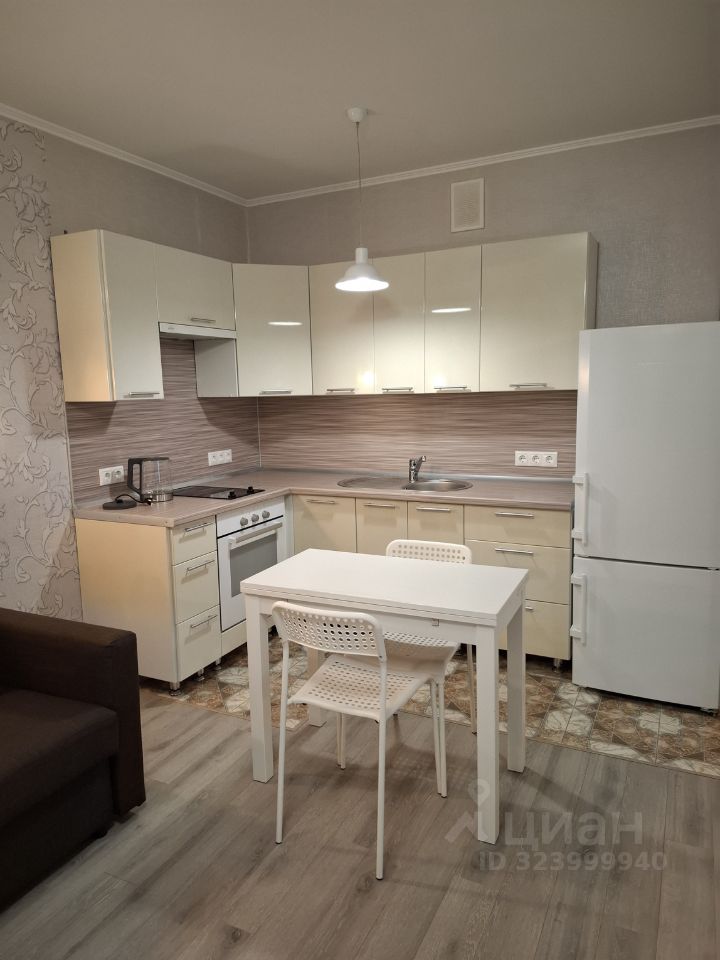 Аренда студии улица Оптиков, 45к1