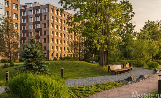 Продажа 3-комн квартиры на вторичном рынке Петровский пр-кт,  д. 9 к2