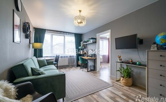 Продажа 3-комн квартиры на вторичном рынке улица Солдата Корзуна,  д. 42