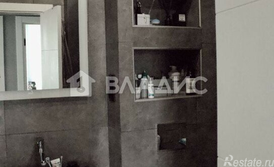 Продажа 2-комн квартиры на вторичном рынке Красный Посёлок, улица Фадеева,  д. 18