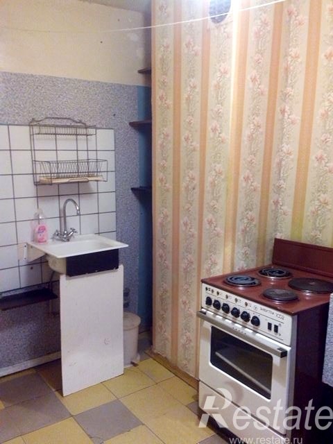 Аренда 1-комн квартиры на вторичном рынке Колпино г, Октябрьская ул ,  д. 69