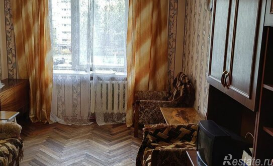 Продажа 2-комн квартиры на вторичном рынке Димитрова ул,  д. 18 к1