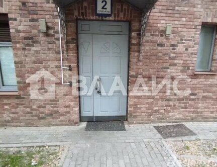 Продажа 2-комн квартиры на вторичном рынке Нагорная улица,  д. 5 к4