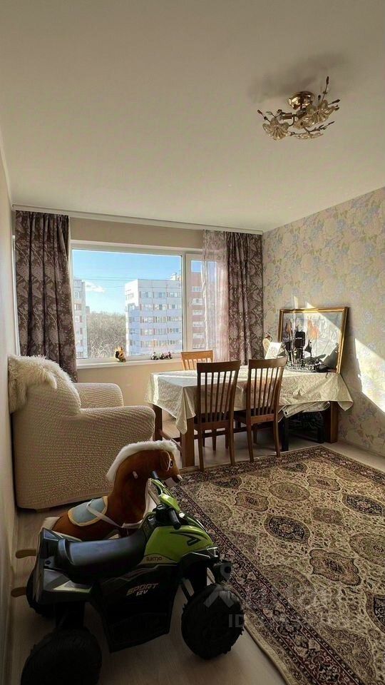 Продажа 3-комн квартиры на вторичном рынке улица Тамбасова, 2К3