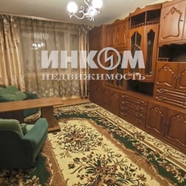 Аренда 2-комн квартиры на вторичном рынке ул Раменки,  д. 14,  к. 2