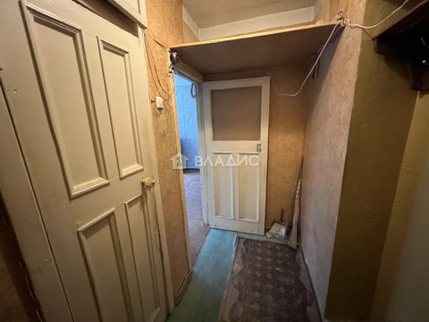 Продажа 2-комн квартиры на вторичном рынке Нахабино, ул. Парковая,  д. 10