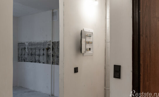 Продажа 2-комн квартиры на вторичном рынке Витебская улица,  д. 10 к1