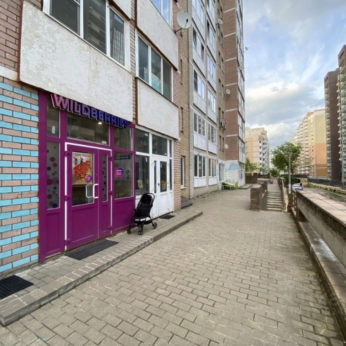 Помещение свободного назначения Звенигород г, Восточный мкр,  д. 9