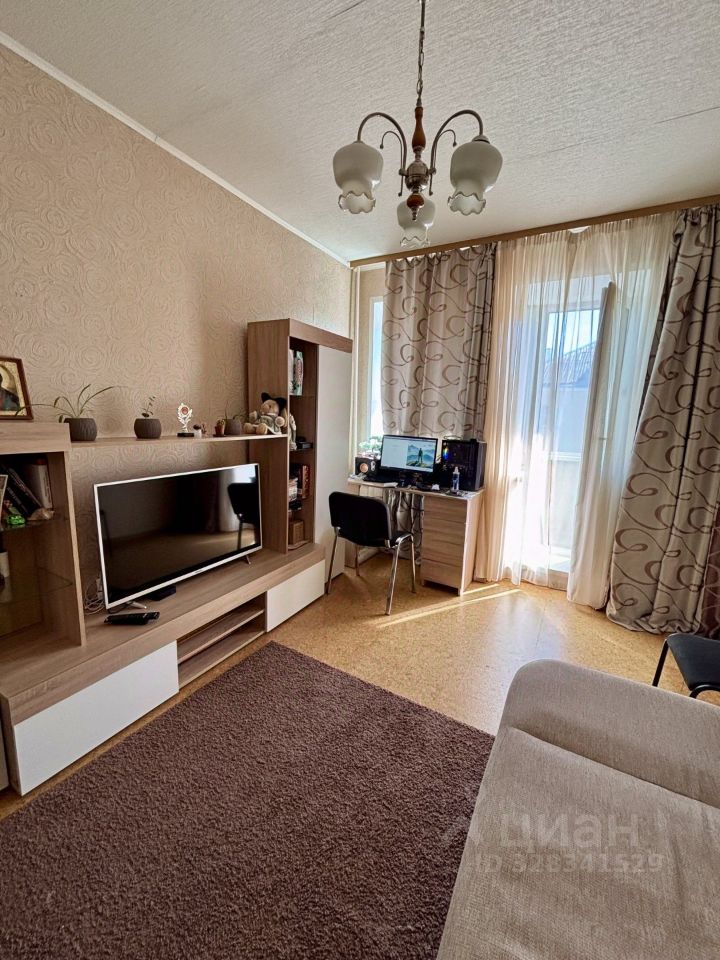 Продажа 2-комн квартиры на вторичном рынке Коломна, улица Ларцевы Поляны, 6