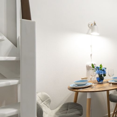 Студия 8-я Васильевского острова линия, 23