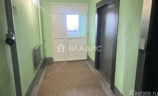 Продажа 2-комн квартиры на вторичном рынке Передовиков ул,  д. 37