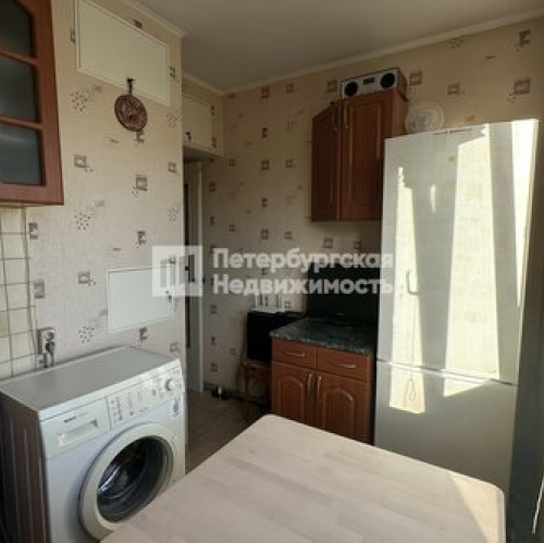 1-комн квартира ул Купчинская,  д. 13,  к. 3