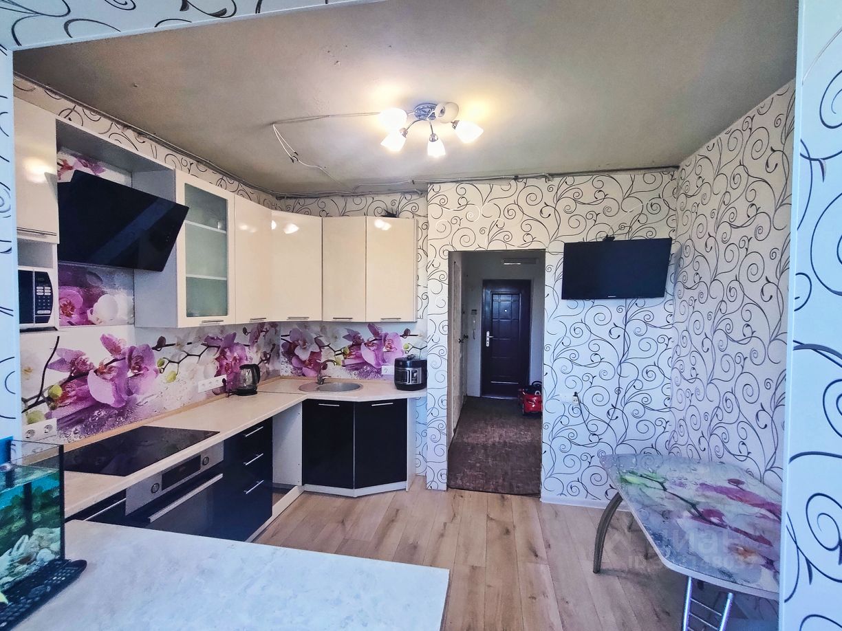 Продажа 3-комн квартиры на вторичном рынке Пулковское шоссе, 5К1