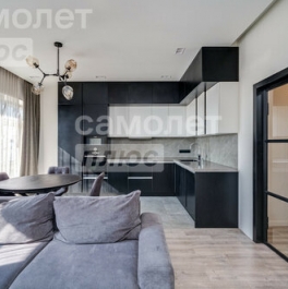 Продажа 3-комн квартиры на вторичном рынке Машиностроения 1-я ул,  д. 10