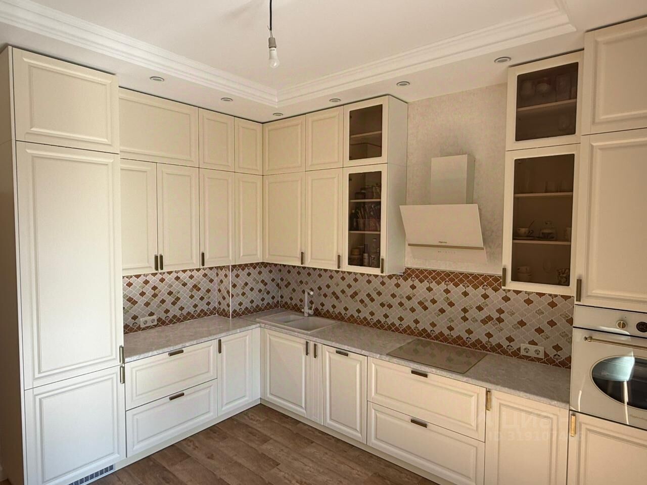 Продажа 2-комн квартиры на вторичном рынке д. Энколово, улица Победы, 8