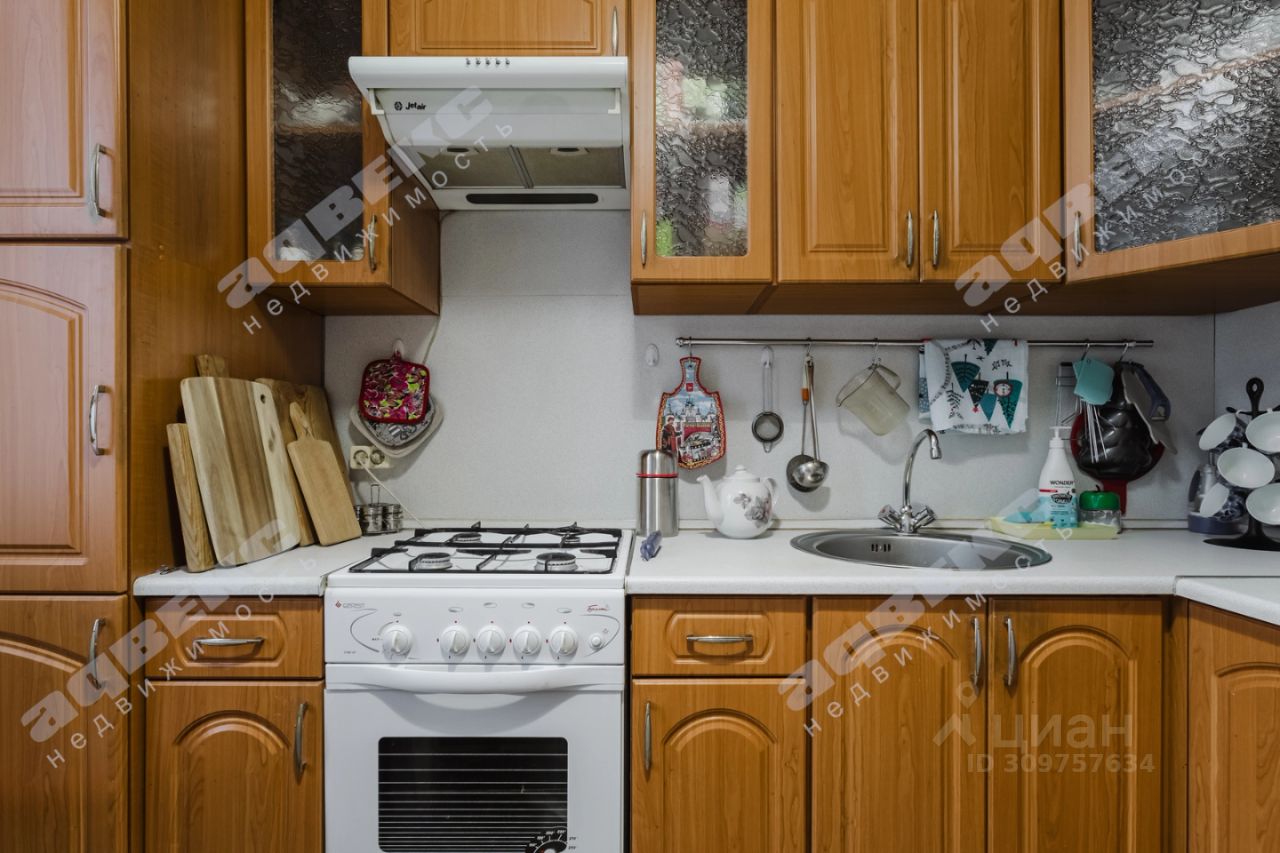 Продажа 3-комн квартиры на вторичном рынке Гаванская улица, 24