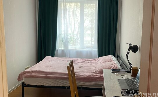 Продажа 2-комн квартиры на вторичном рынке ул Матвеевская,  д. 42,  к. 2