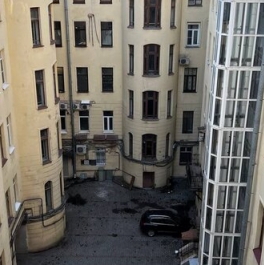 Продажа 3-комн квартиры на вторичном рынке Большой ПС пр-кт,  д. 57/1