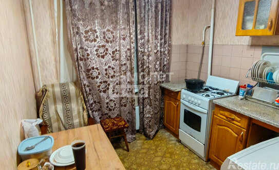 Продажа 3-комн квартиры на вторичном рынке 50 лет Октября ул,  д. 5