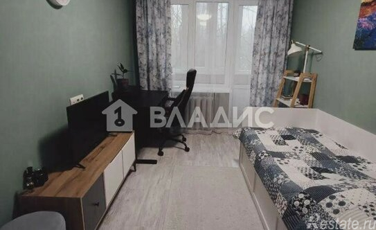 Продажа 1-комн квартиры на вторичном рынке ул Фабрициуса,  д. 6,  к. 1