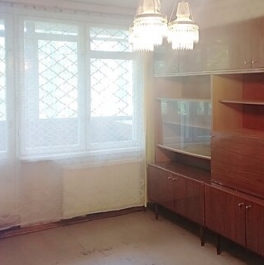 Продажа 2-комн квартиры на вторичном рынке ул Петра Смородина,  д. 8