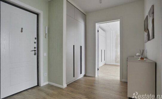 Продажа 2-комн квартиры на вторичном рынке Планерная улица,  д. 19 к1